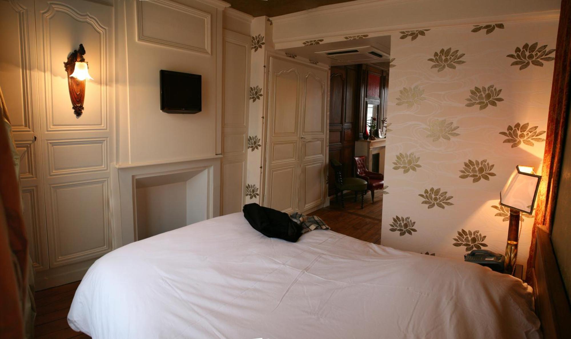 Bed and Breakfast Le Parvis Шартр Экстерьер фото